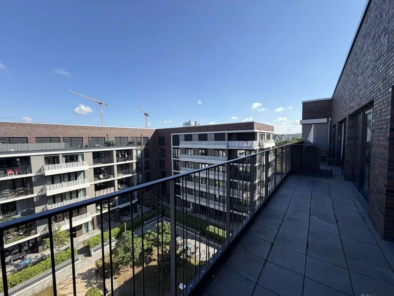 3-Zimmerwohnung mit Einbauküche und Balkon direkt am Spreekanal — photo 1